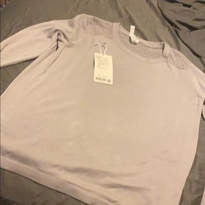 Lululemon back to balance LS sweater